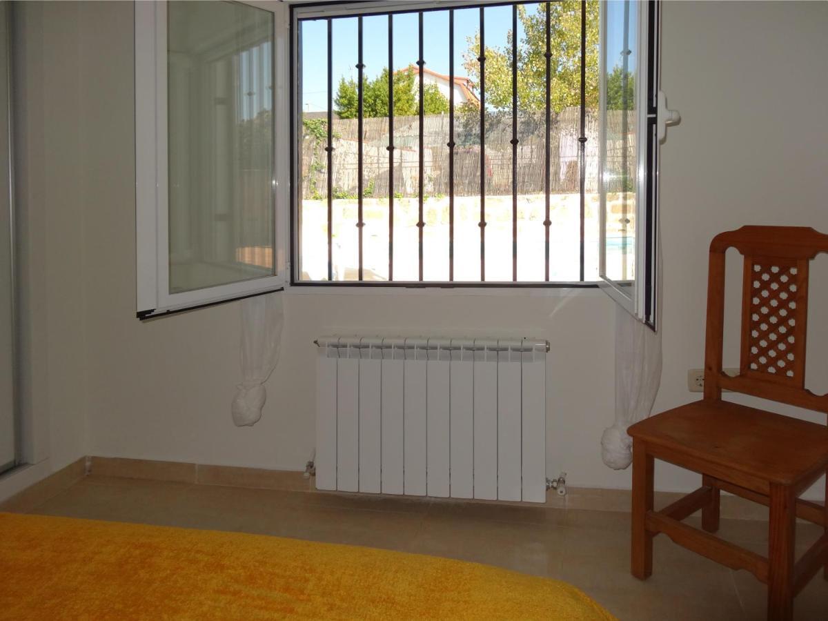 Cadalso de los Vidrios Casa Rural Mirando A La Pena "Grupo Mirando A Gredos" מראה חיצוני תמונה